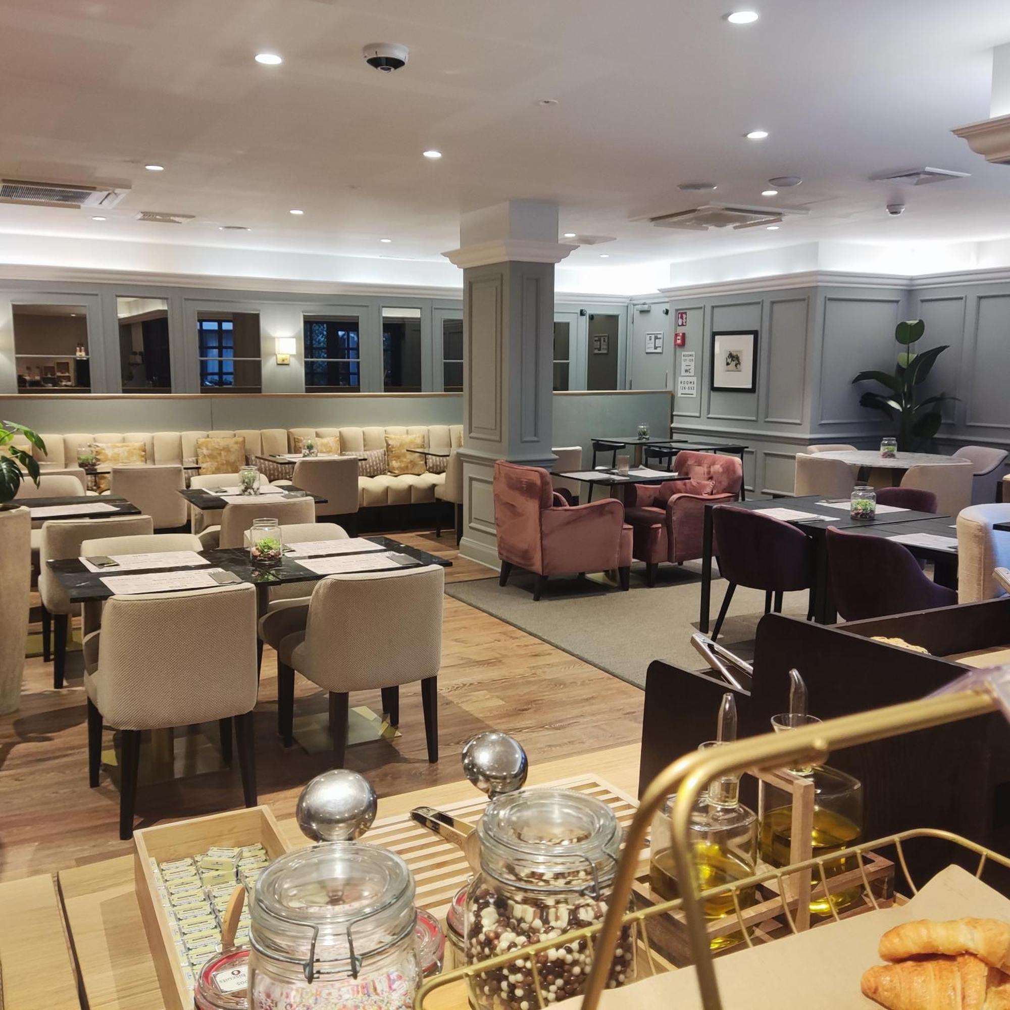 Hotel Avenue Louise Brussels Trademark Collection By Wyndham Bagian luar foto