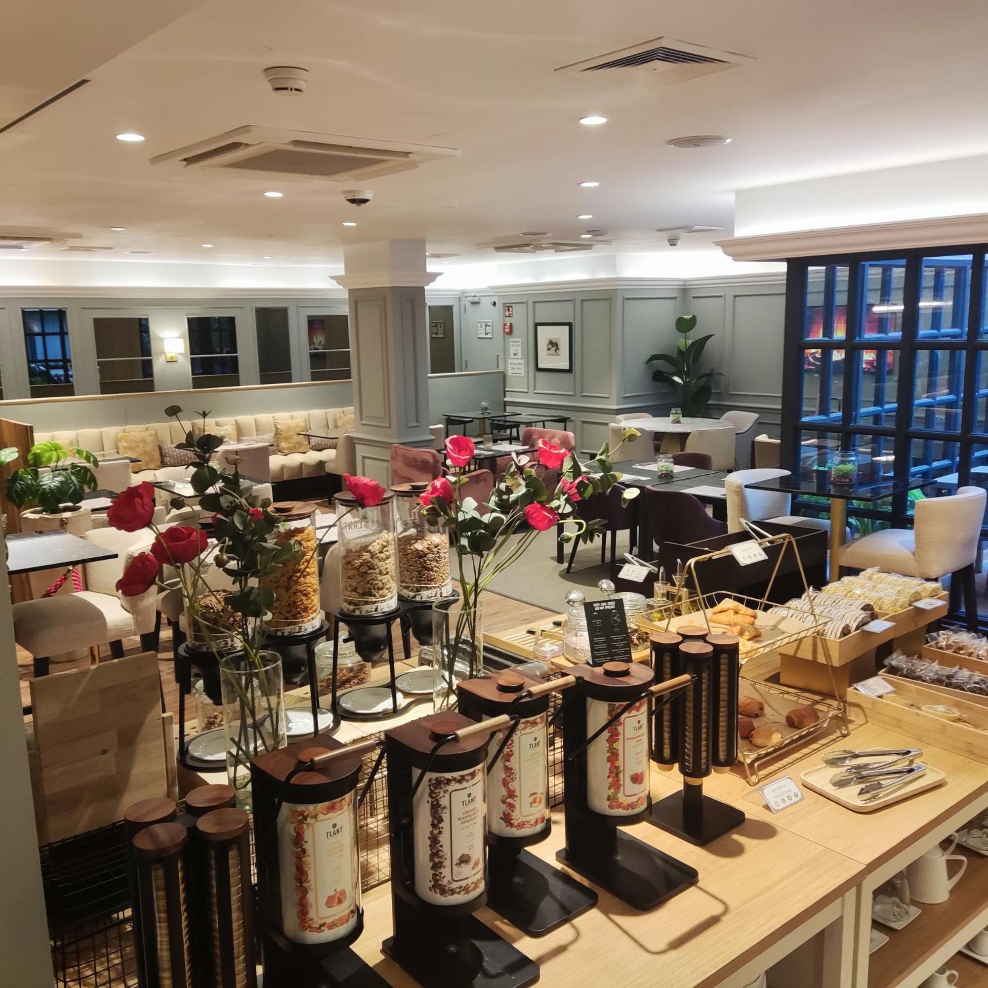 Hotel Avenue Louise Brussels Trademark Collection By Wyndham Bagian luar foto