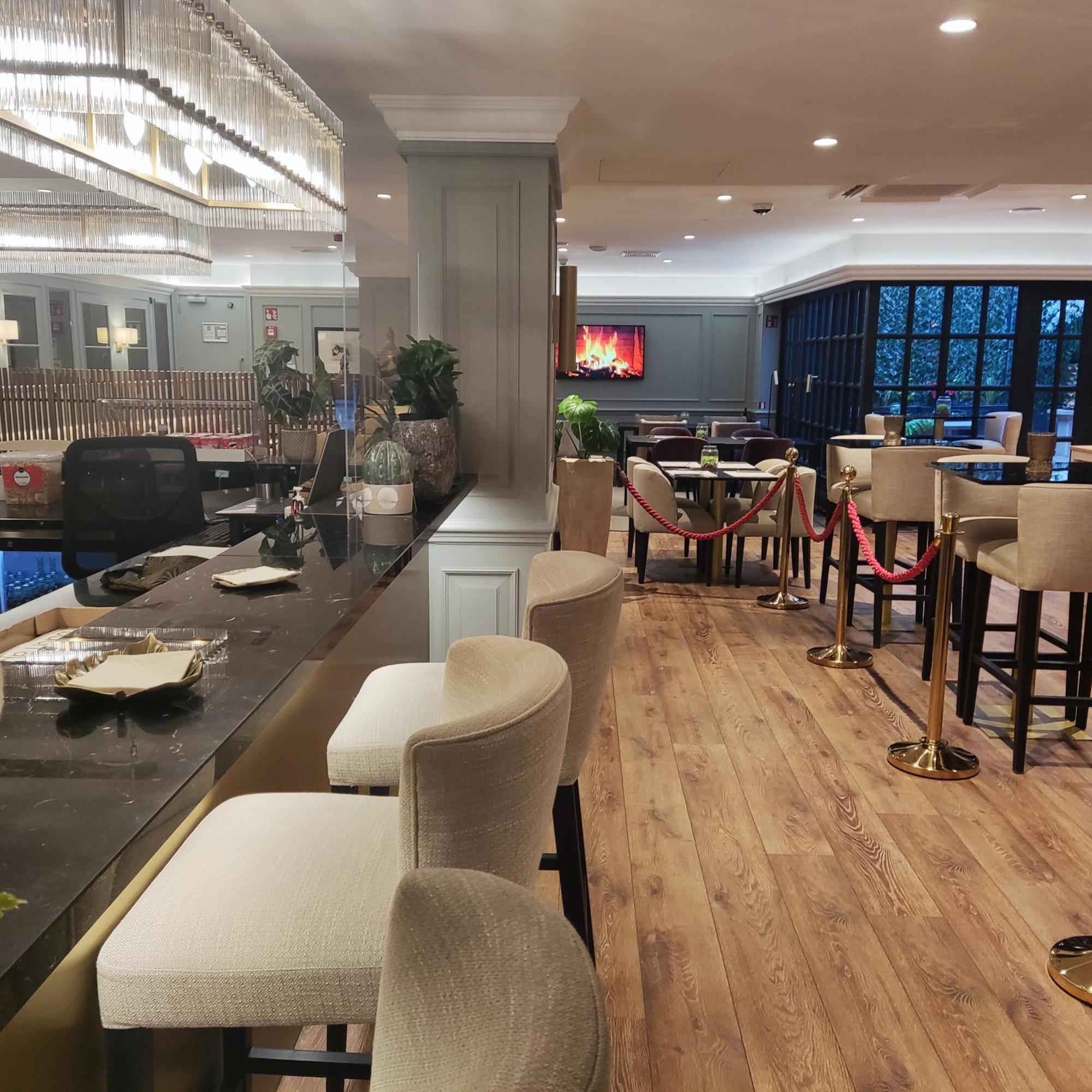 Hotel Avenue Louise Brussels Trademark Collection By Wyndham Bagian luar foto